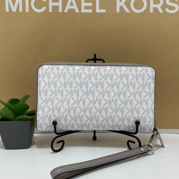 Michael kors wallet - Picture 5 of 10
